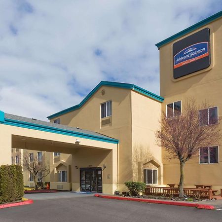 Howard Johnson By Wyndham Vancouver Hotel & Suites Bagian luar foto